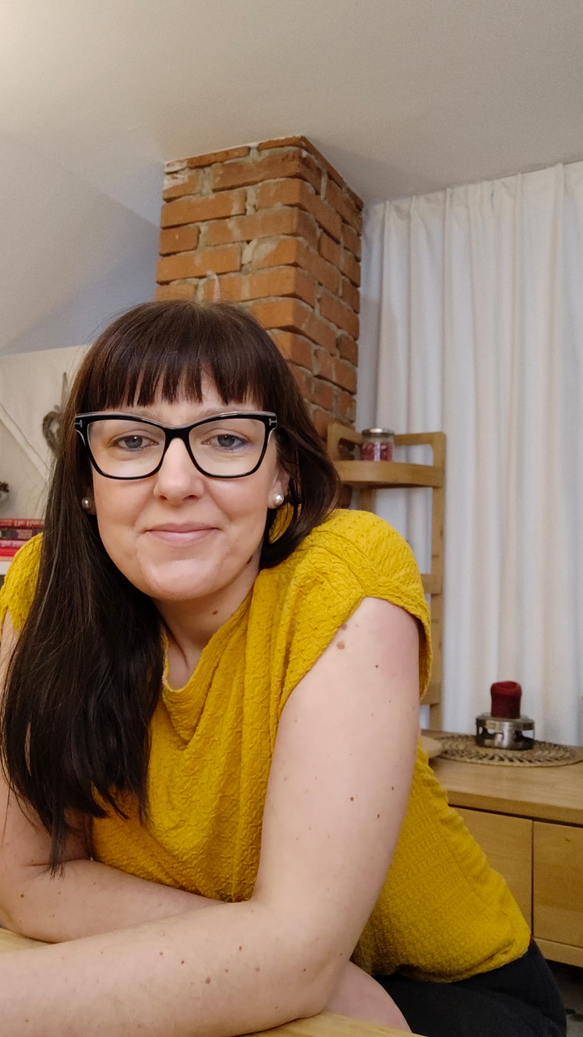 TEM-Expertin Astrid Marion in ihrem Seminarraum